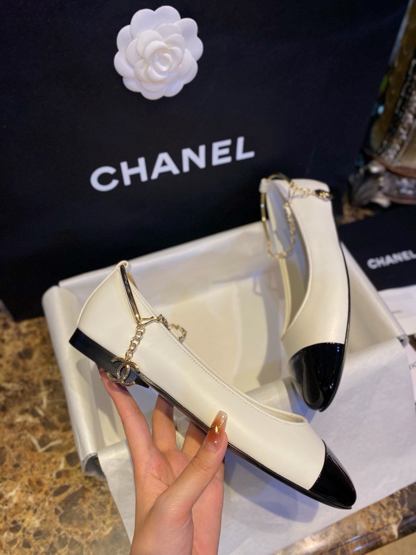 24s sandal #2844