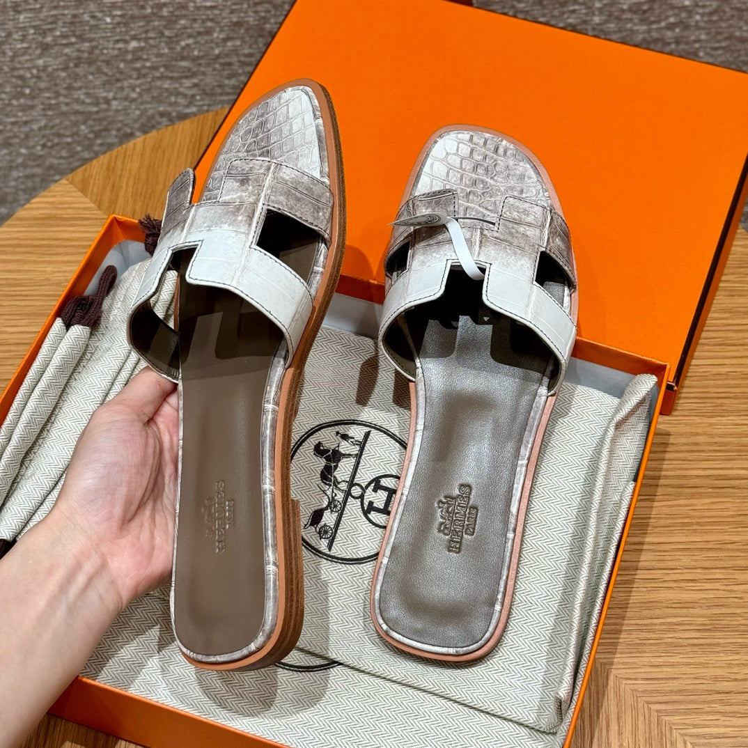 Sandal #3090