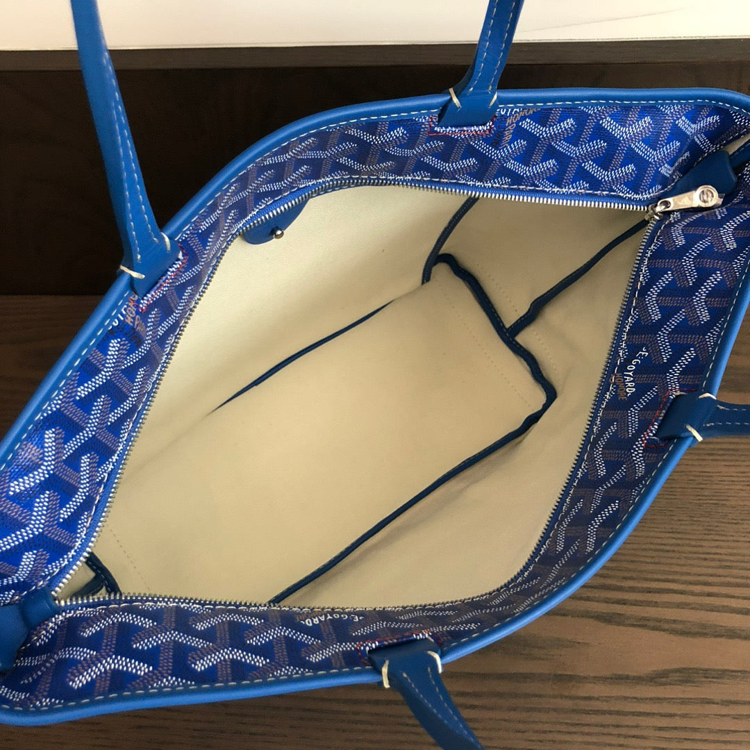 Artois PM Bag #686