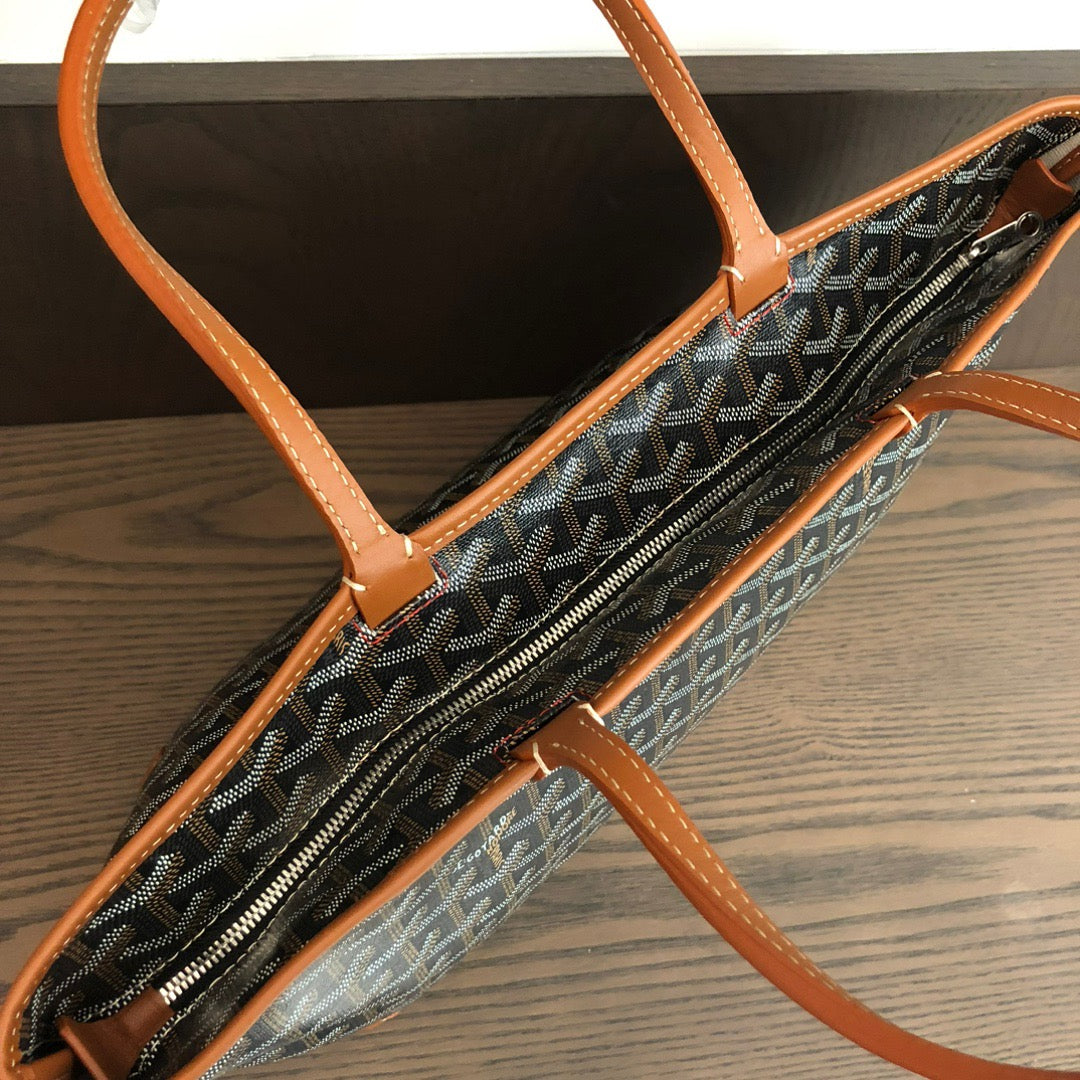 Artois PM Bag #684