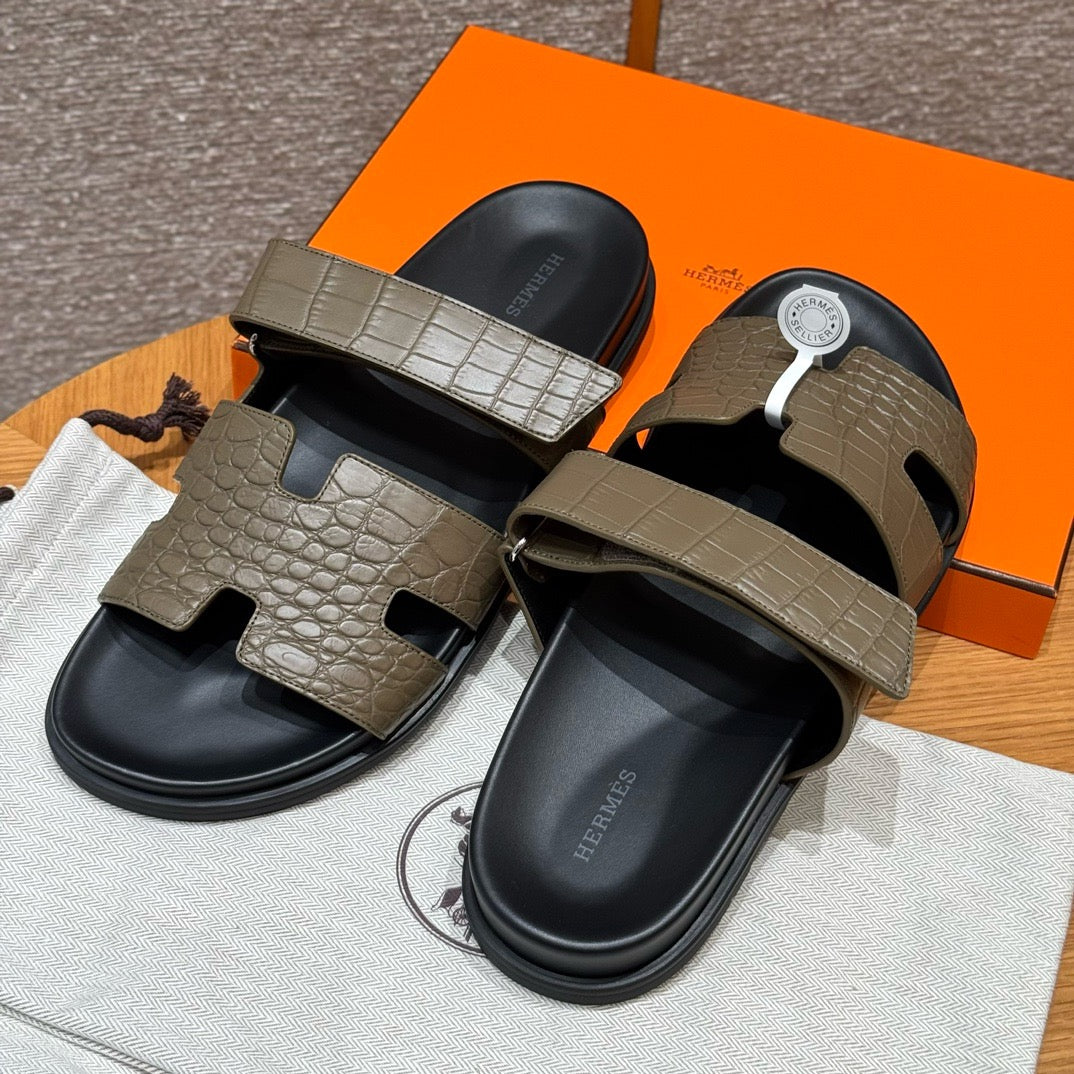 sandal alligator #2573