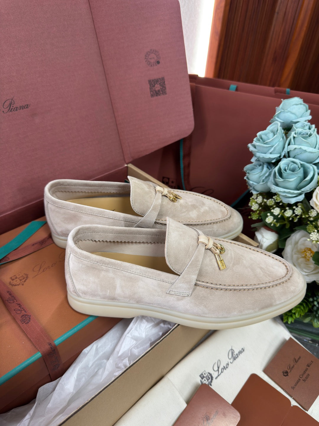 Summer Charms Walk Loafer #2031