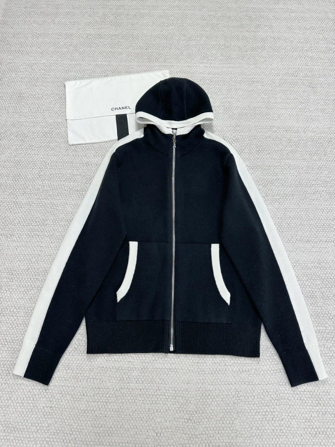 CC24N hoodie #1351
