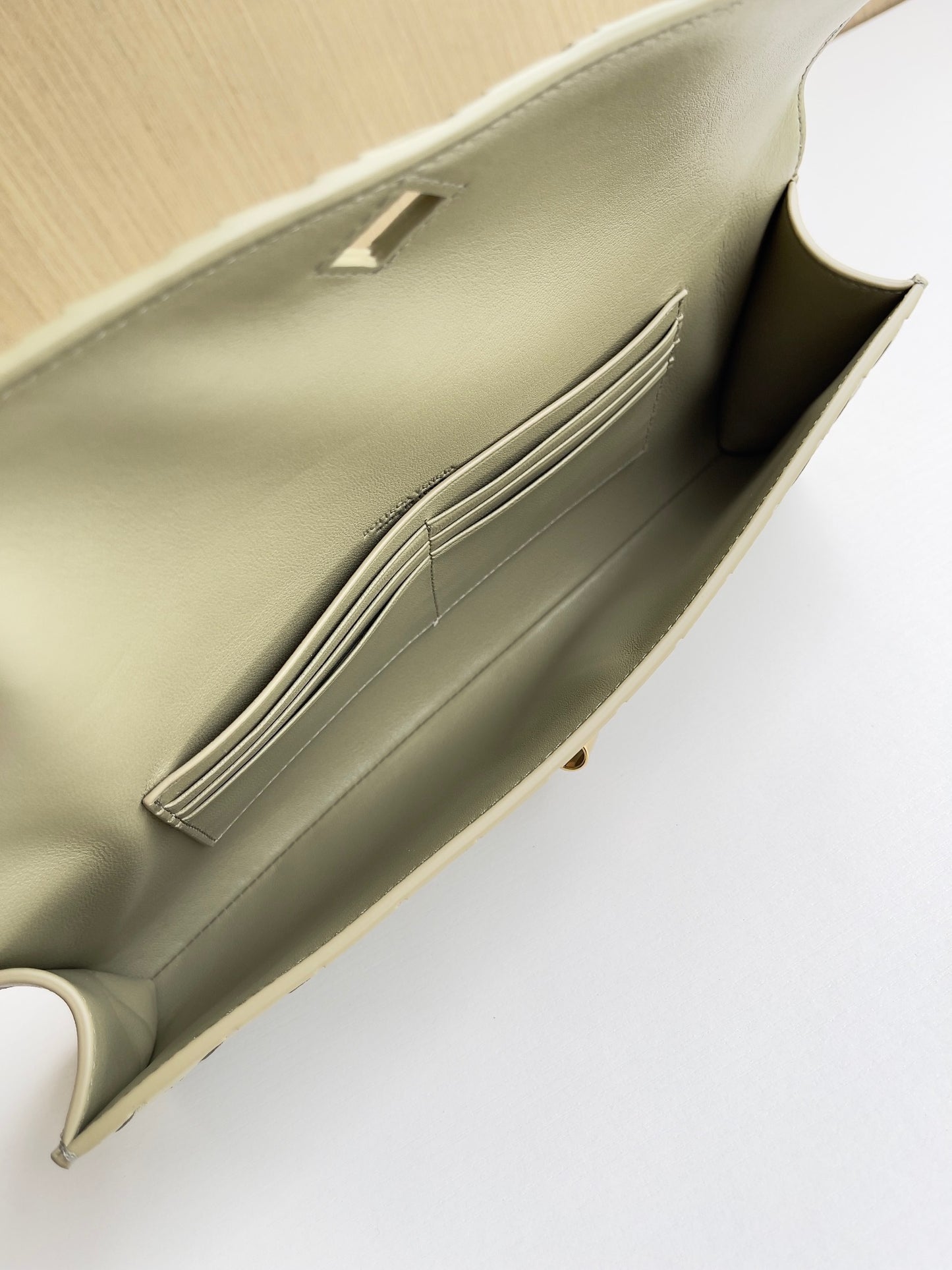 BV Long Andiamo Clutch #473