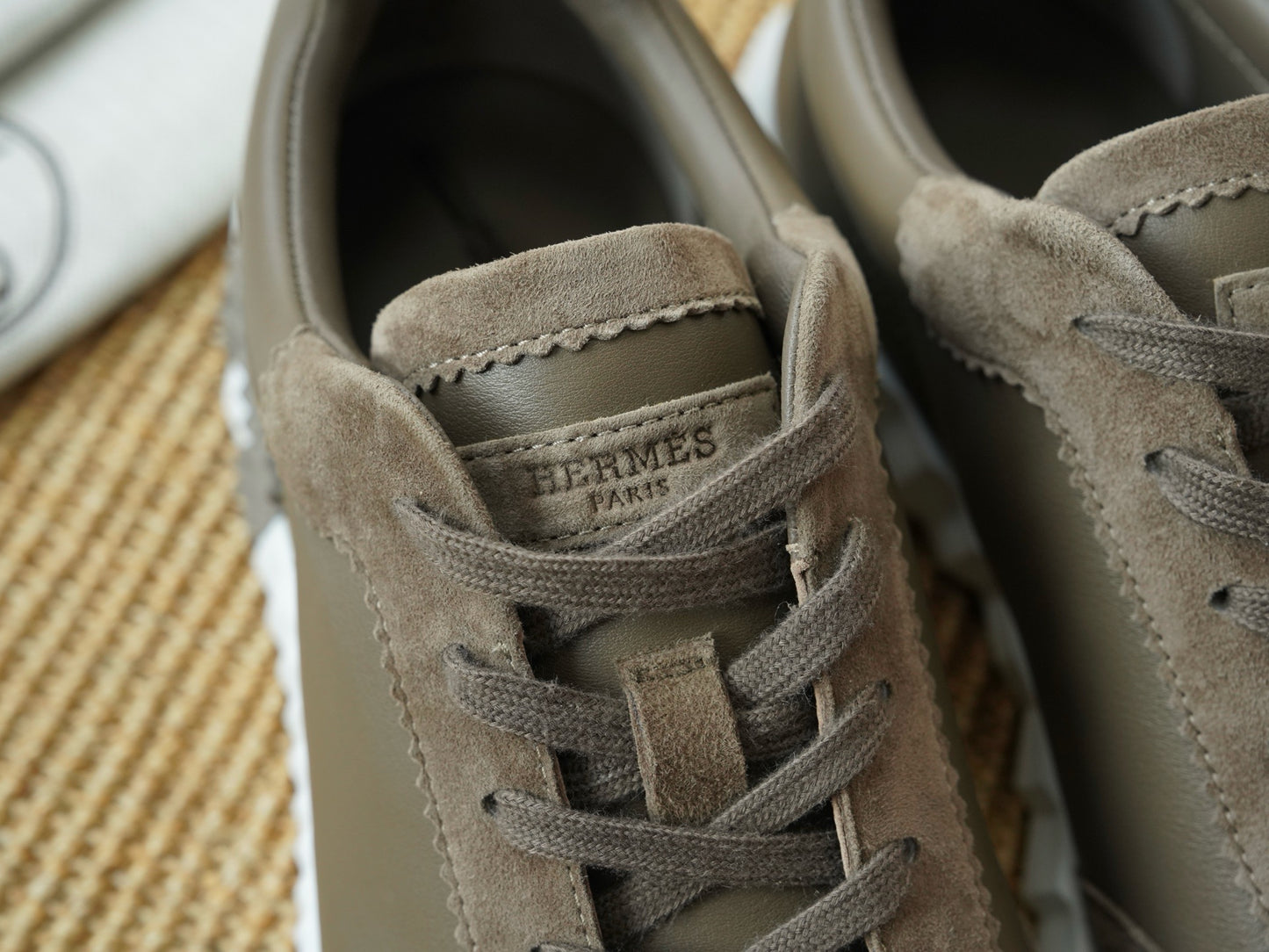 HSneakers