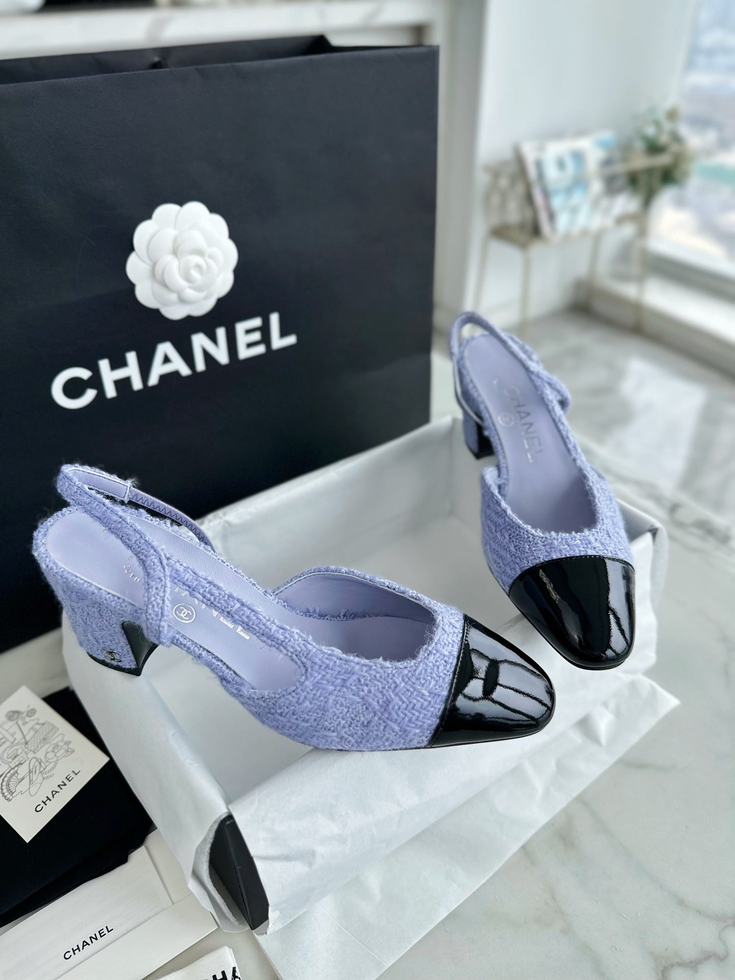 24s Sandal #301