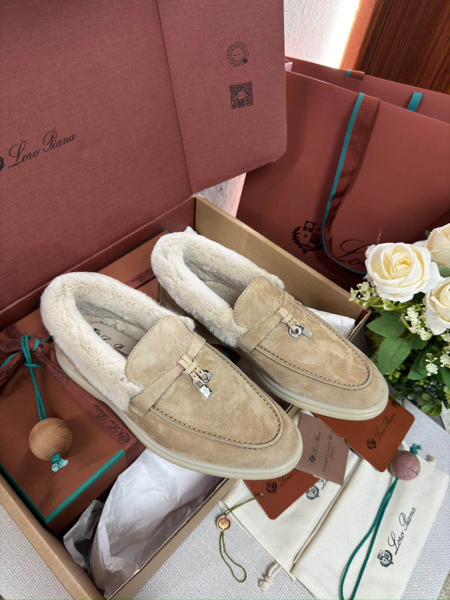 Summer Charms Walk Loafer #228