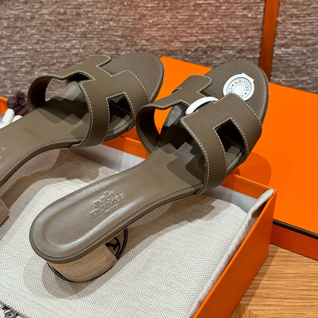 Sandal #3048
