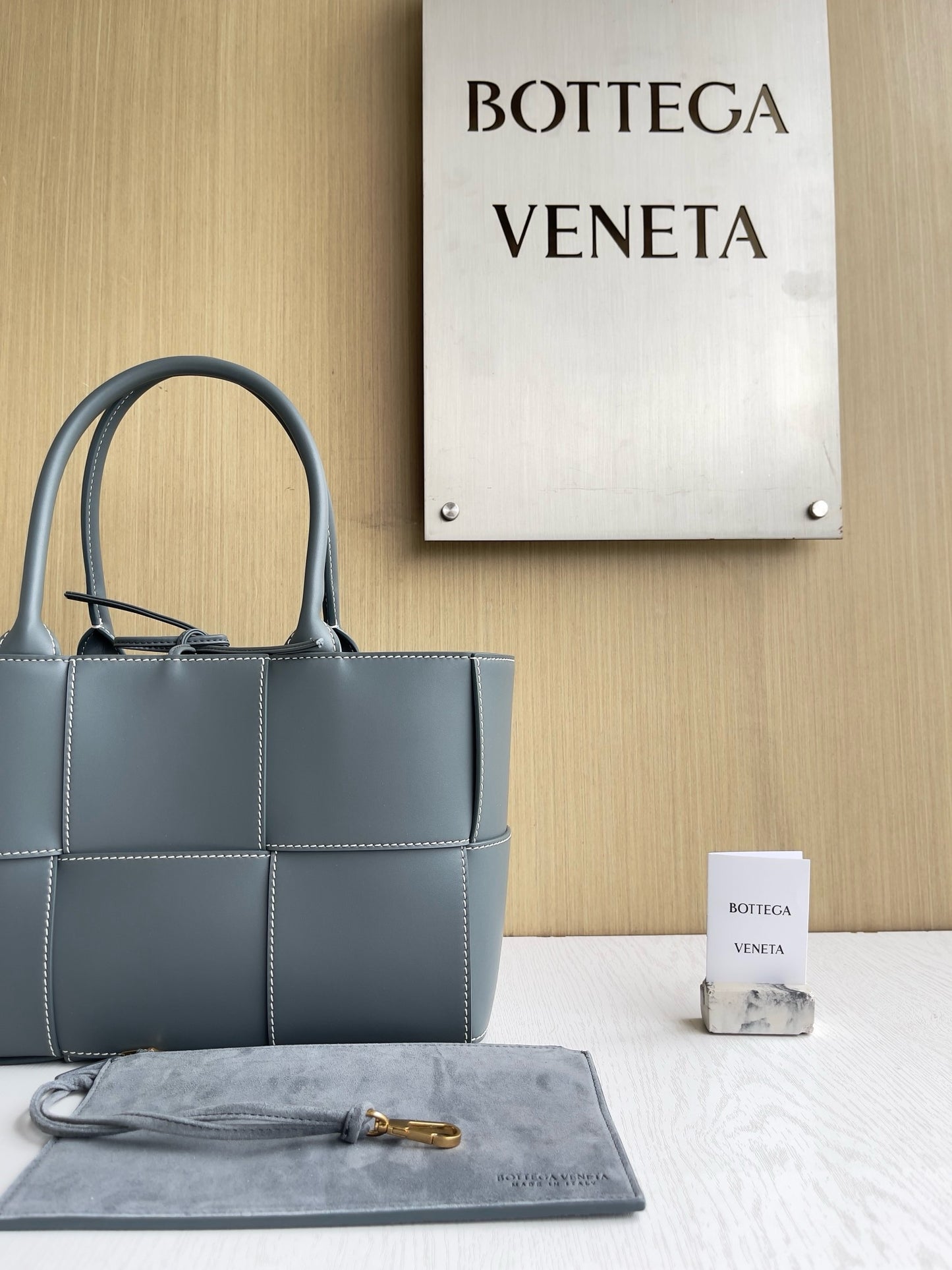 BV Mini Tote #2708