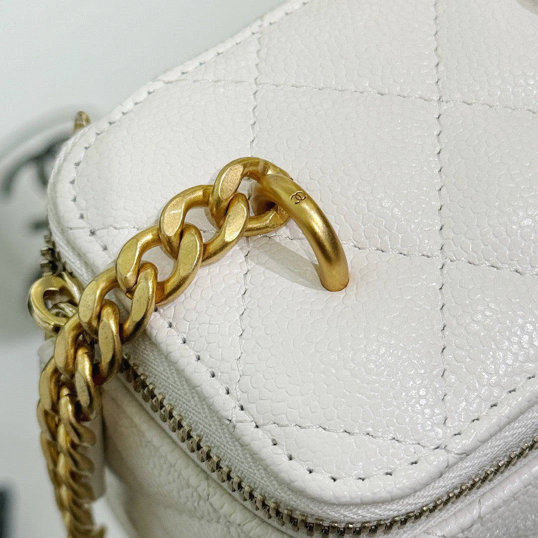 24s Bag #831