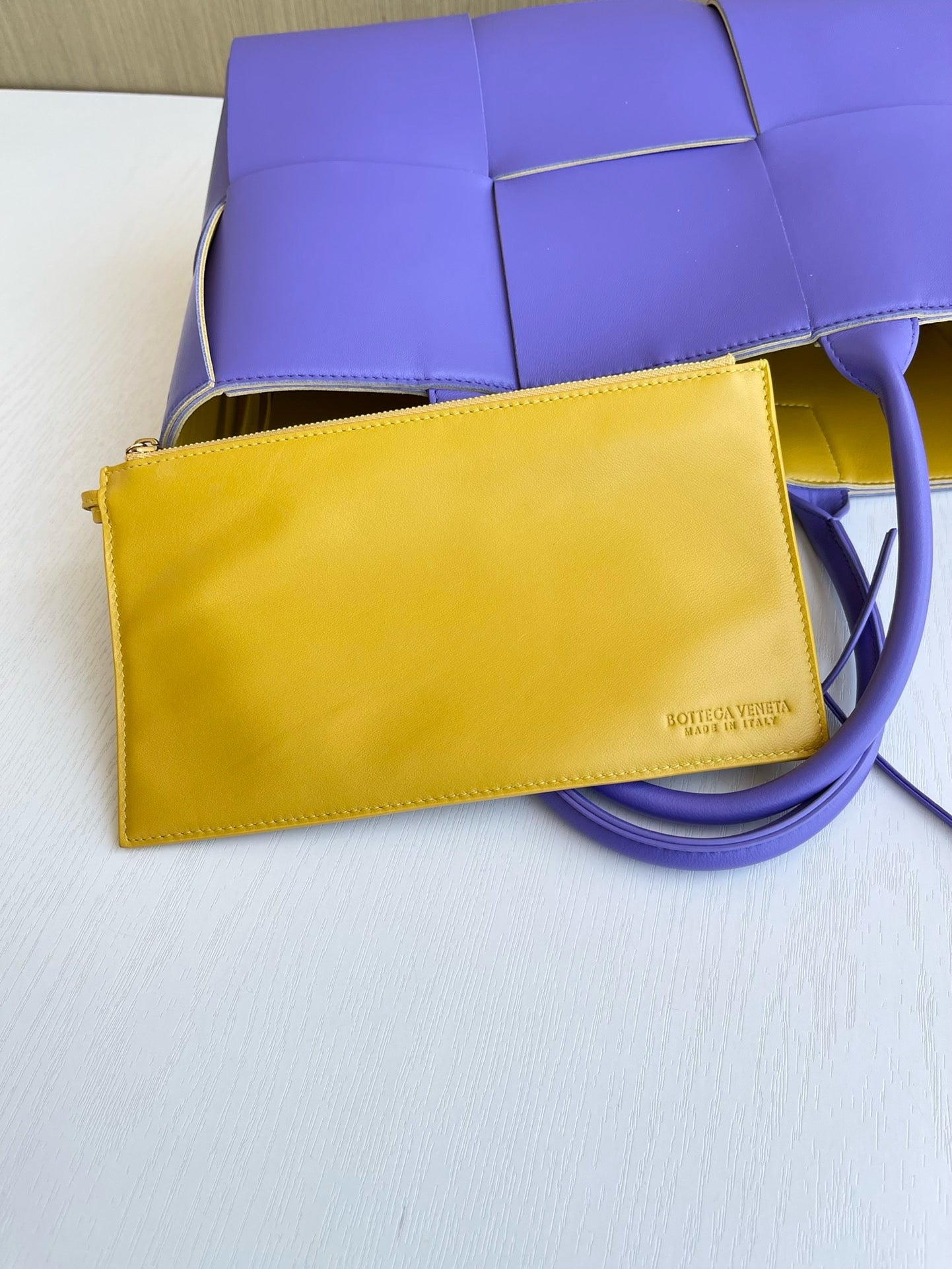 BV Mini Tote #2719