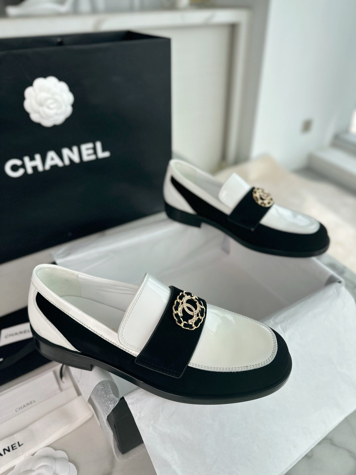 24s loafer #2470