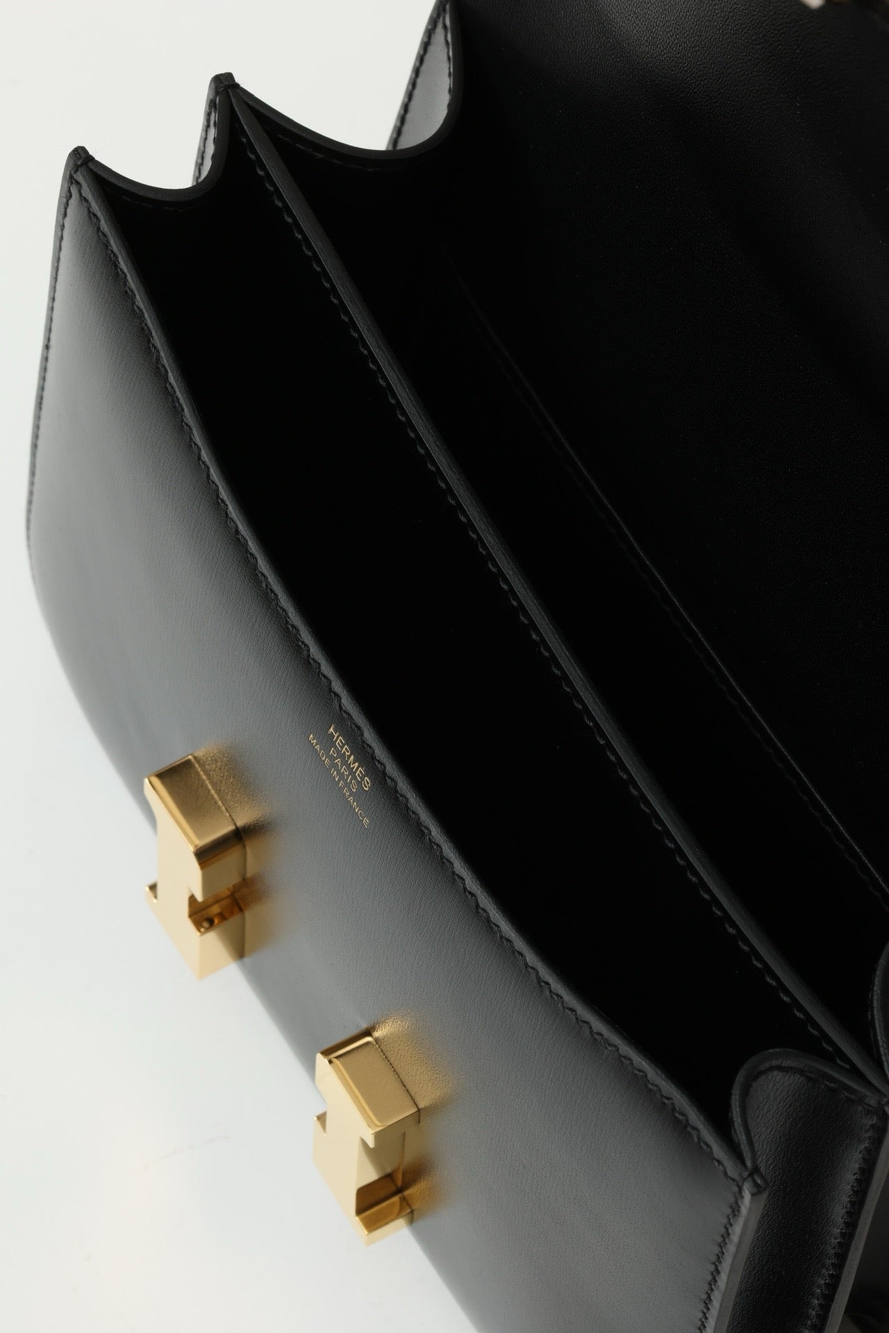 CJ19 19 cm , Box leather GHW #4286