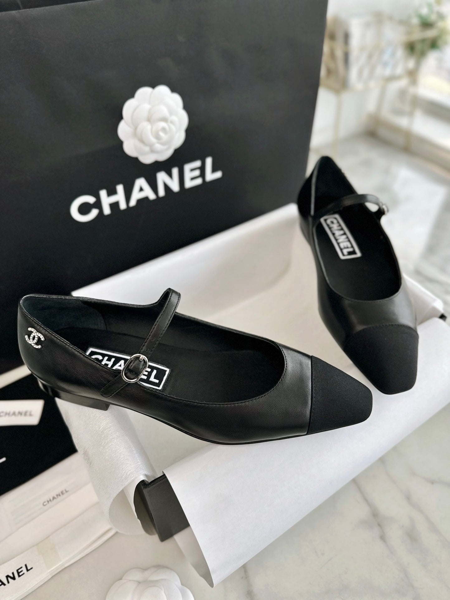 24s sandal #361