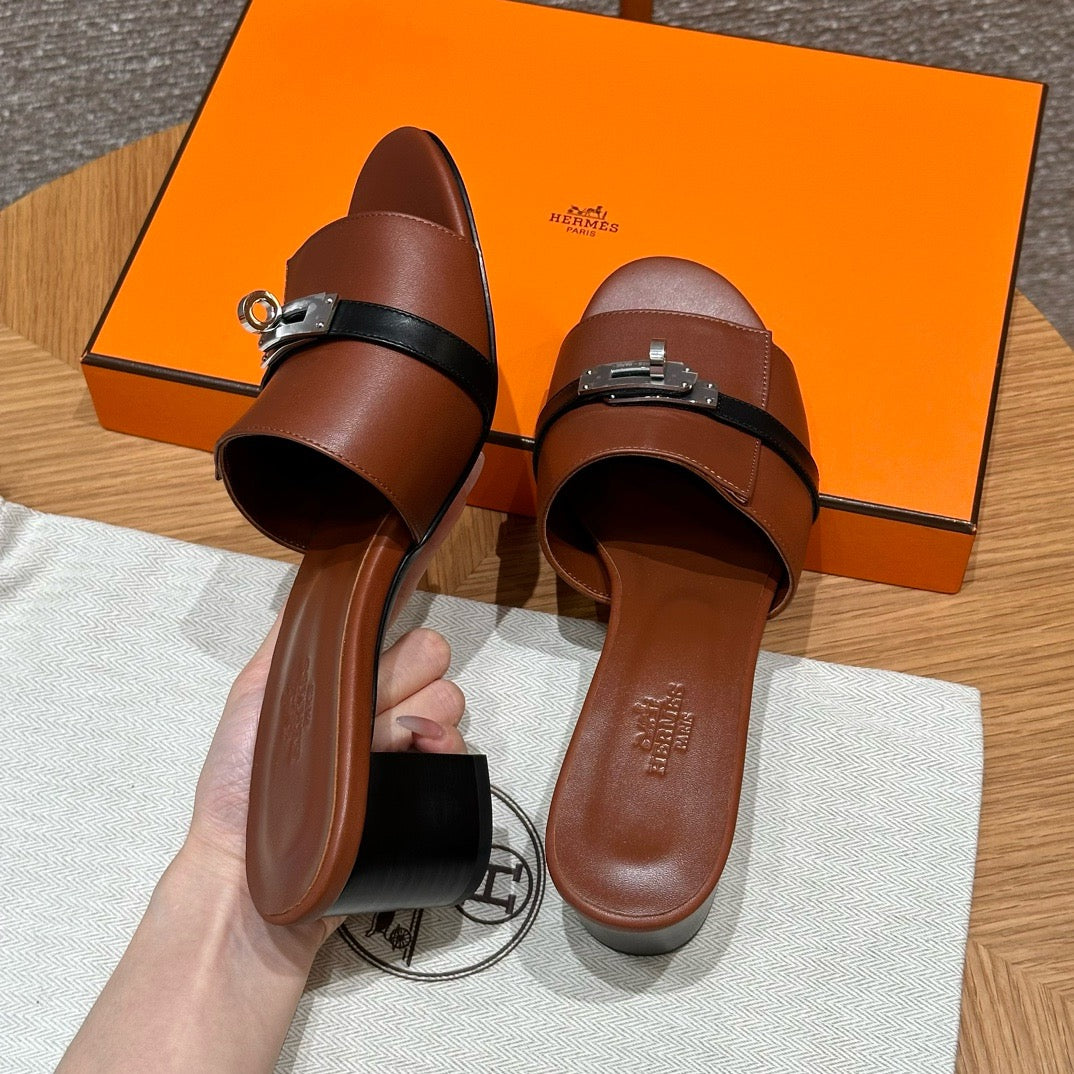 Sandal #3077