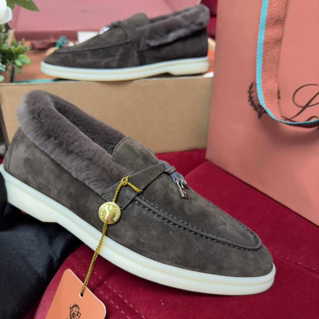 Charms Walk Loafer #231