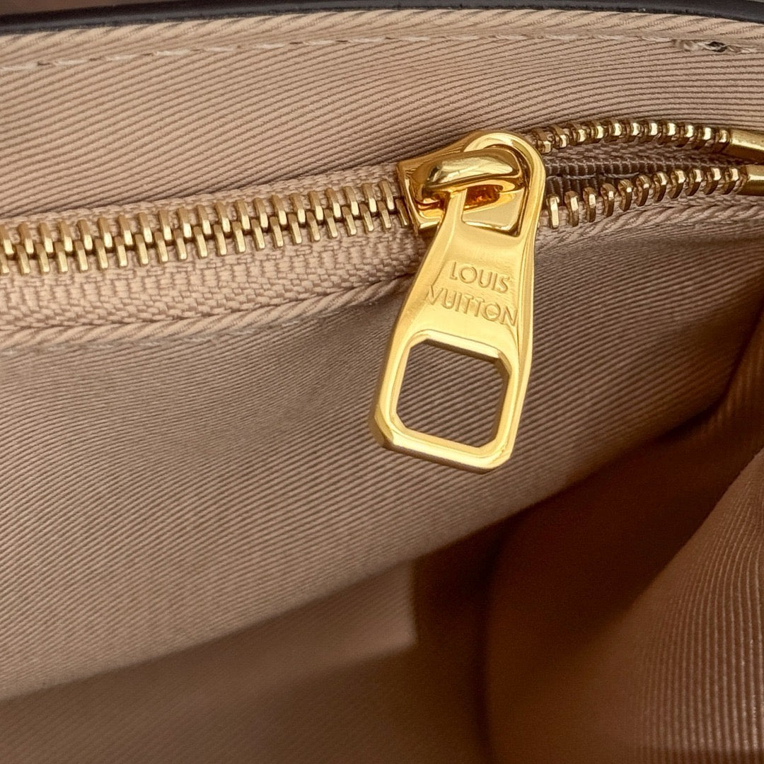Cluny mini #2175