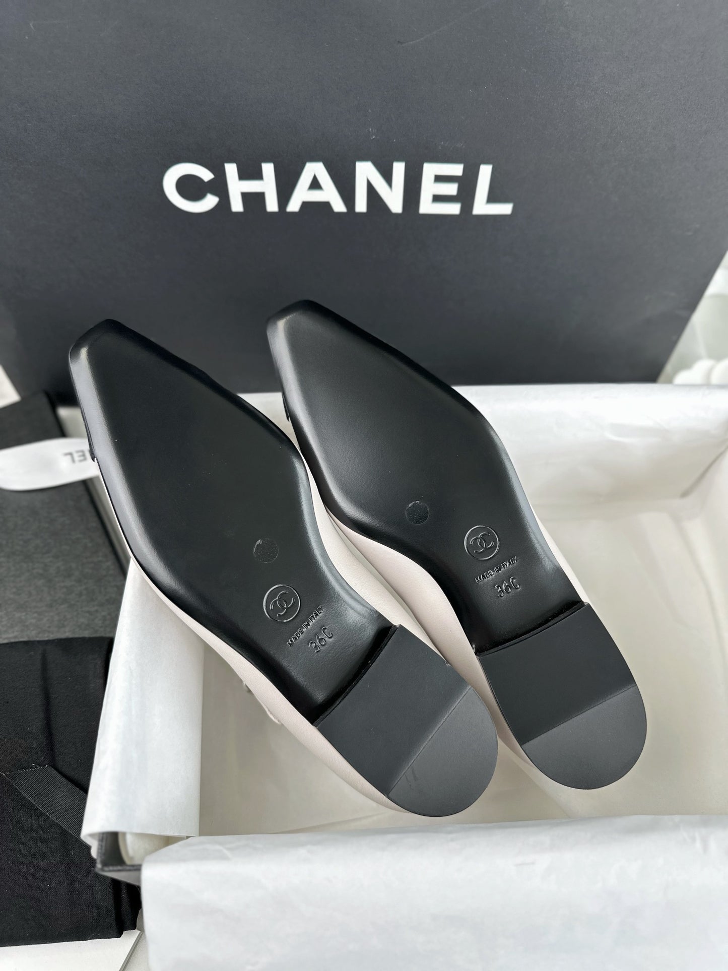24s sandal #346