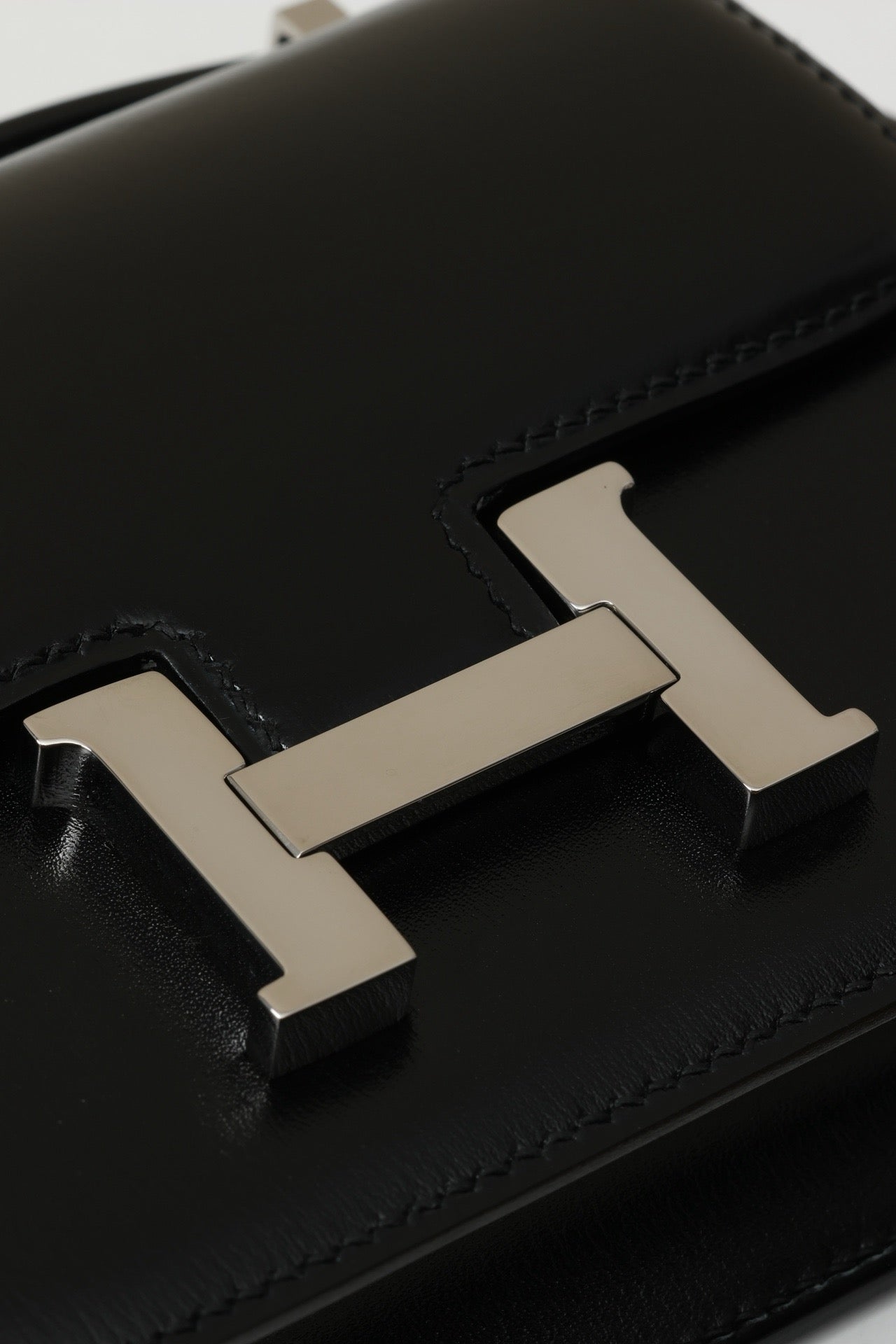 CJ14 , 14 cm, Box leather , CK89 Black PHW #4361