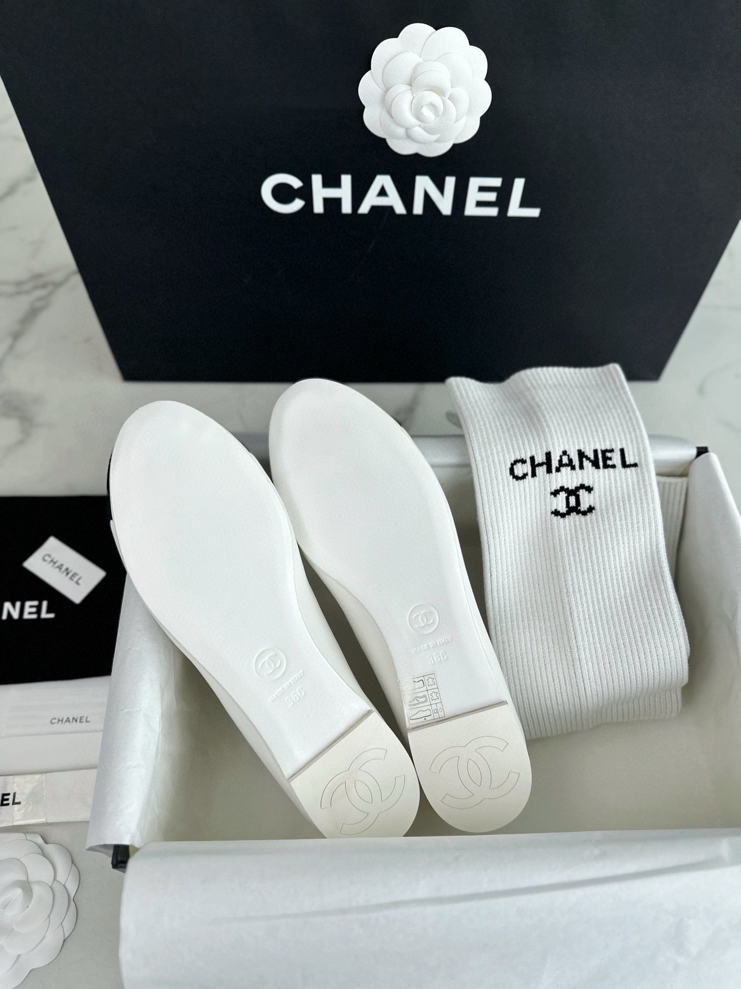 24s sandal #378