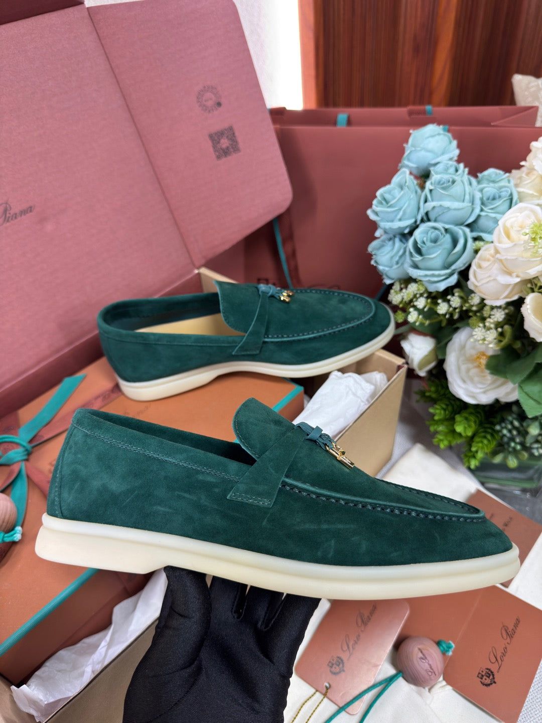 Summer Charms Walk Loafer #2023