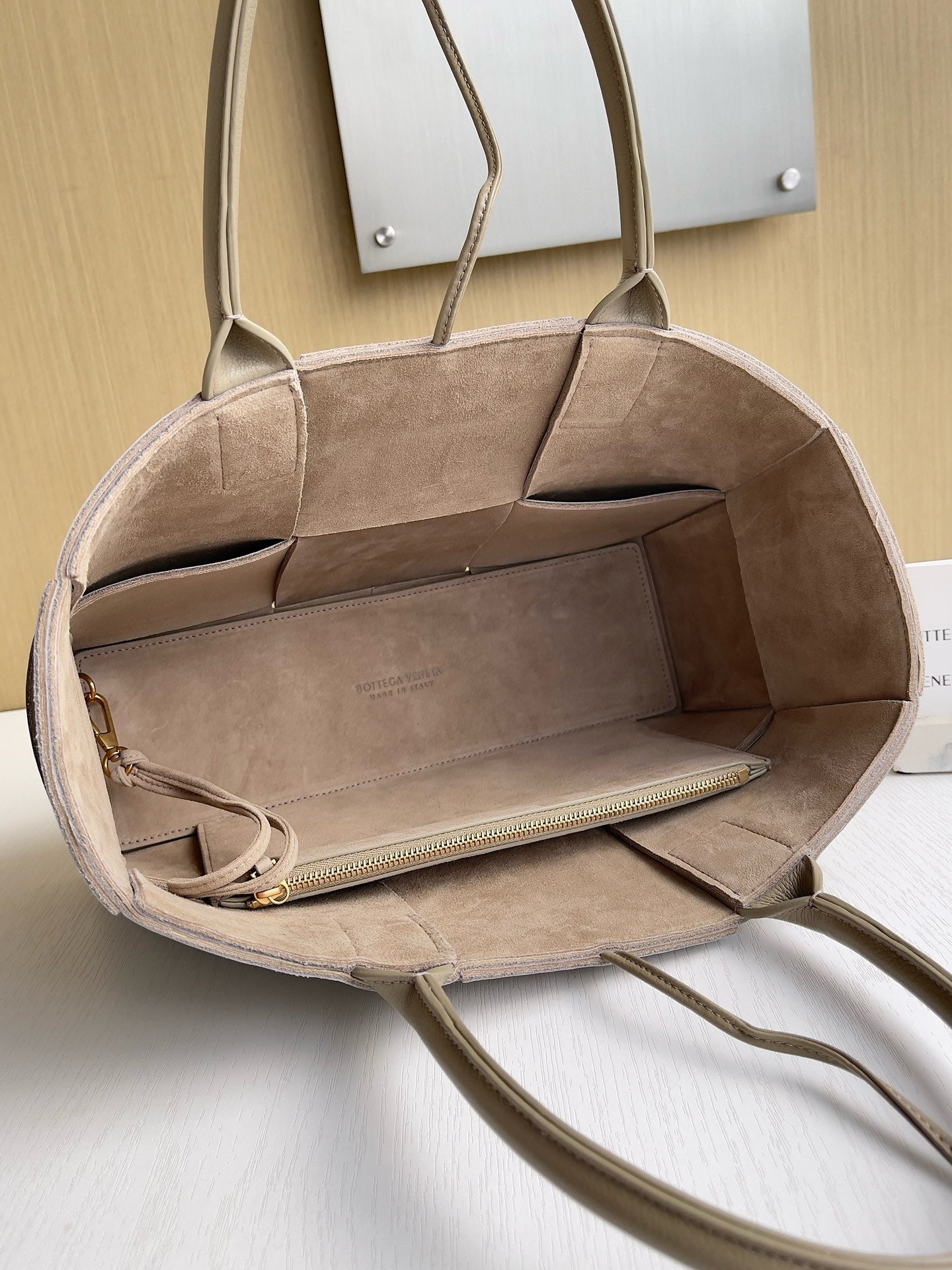 BV Mini Tote #2729