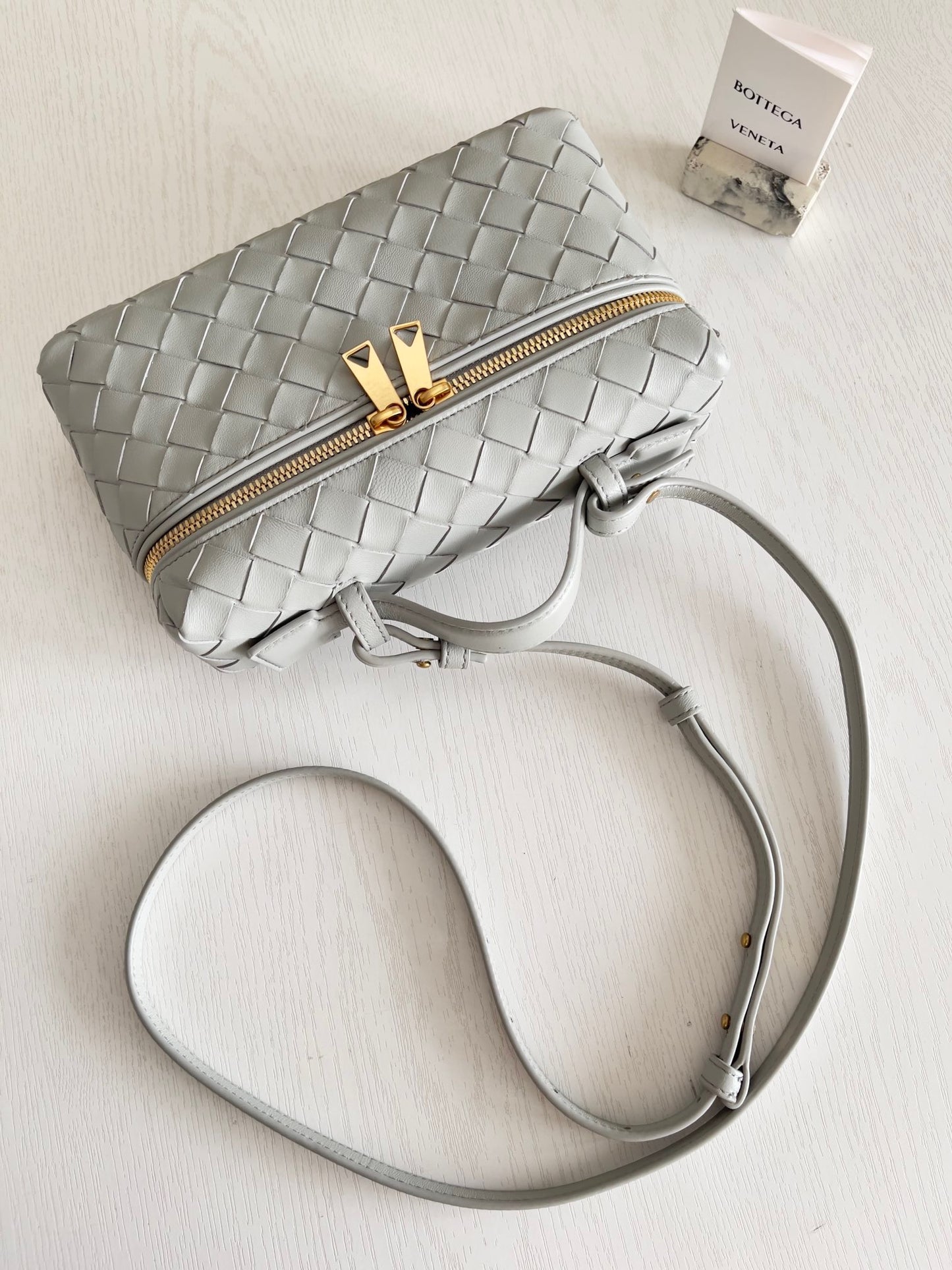 BV Bang Bang Vanity Case #570