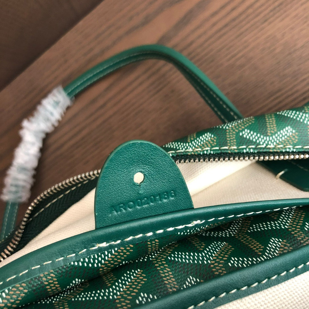 Artois MM Bag #695