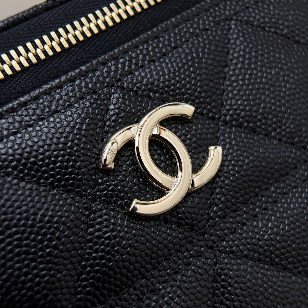25c Bag #877
