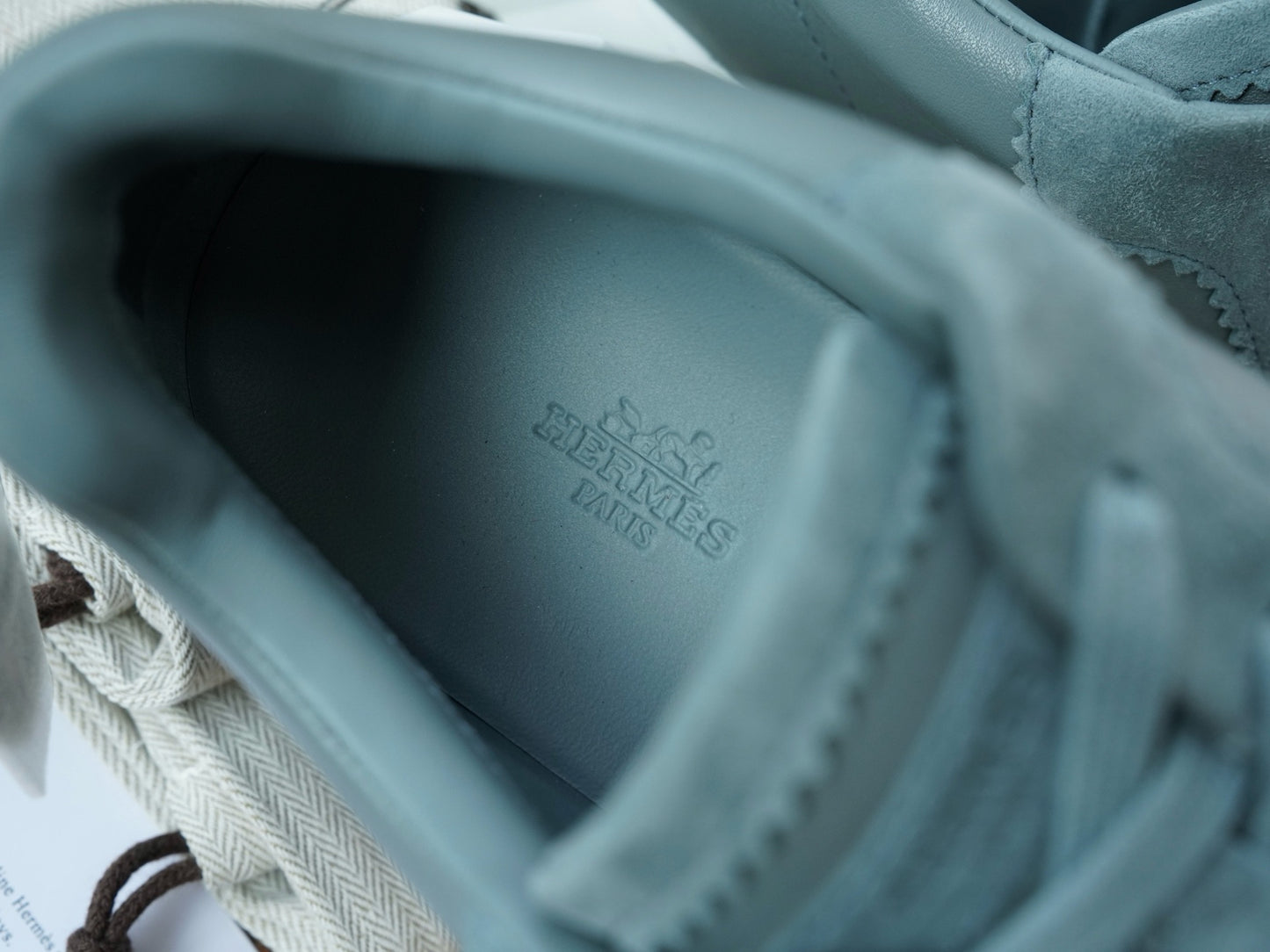 HSneakers