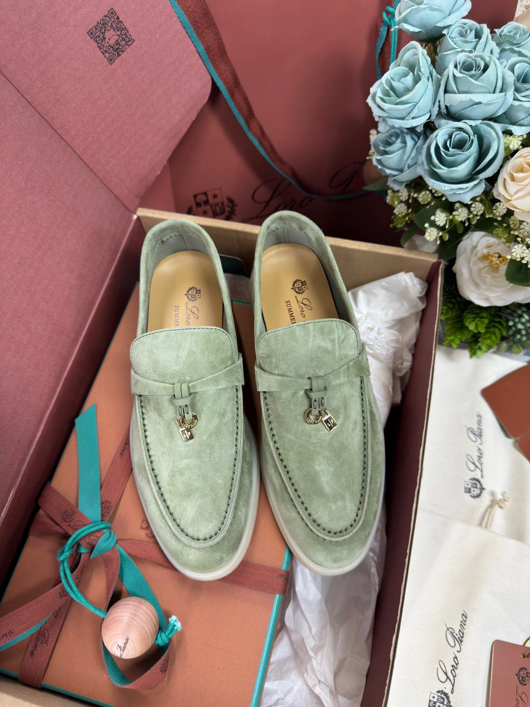 Summer Charms Walk Loafer #2028
