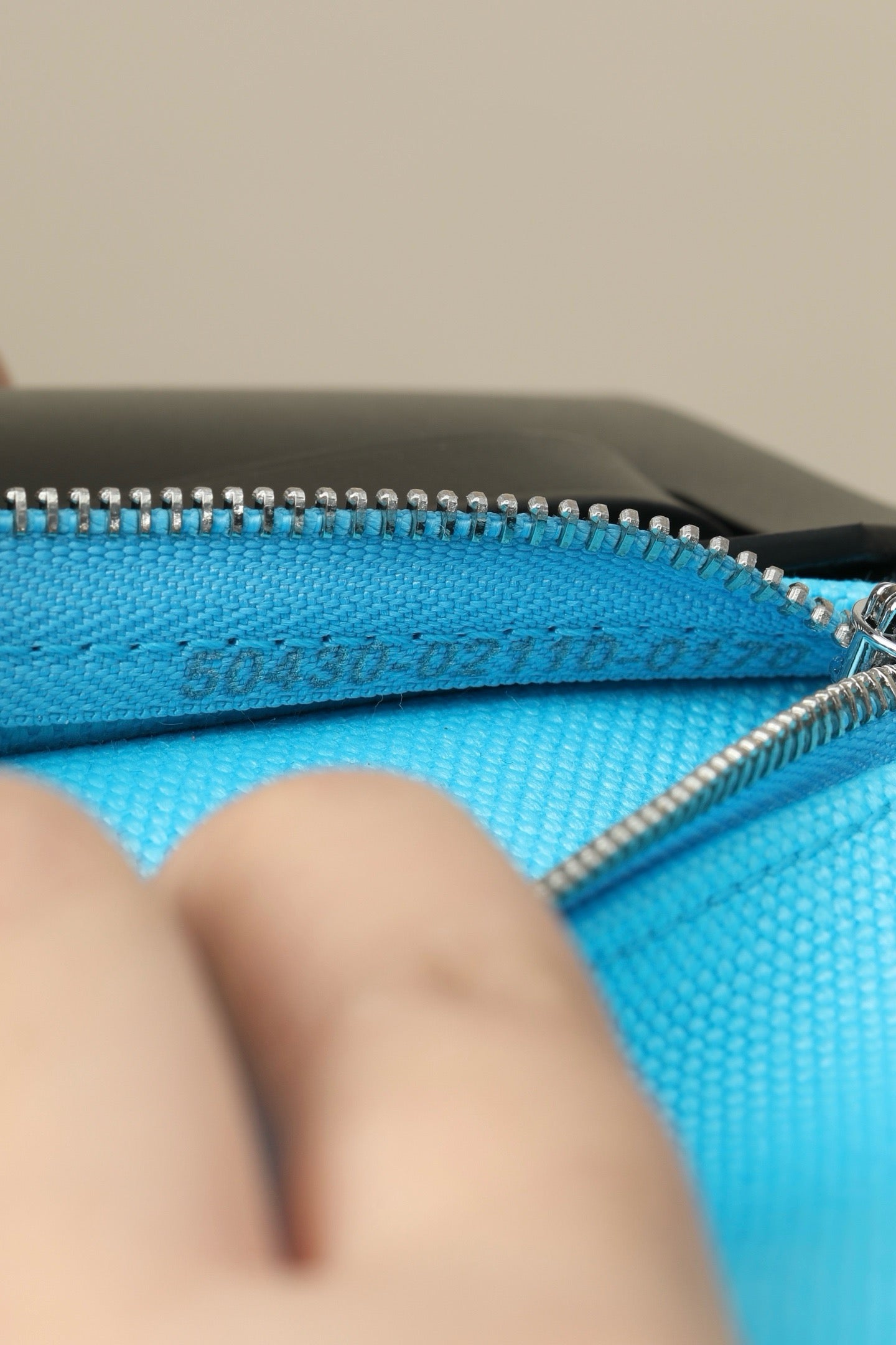 HB20 71 Bleu de France / CK89 Noir H Viking Canvas and Hunter Leather Shoulder Bag PHW #4643