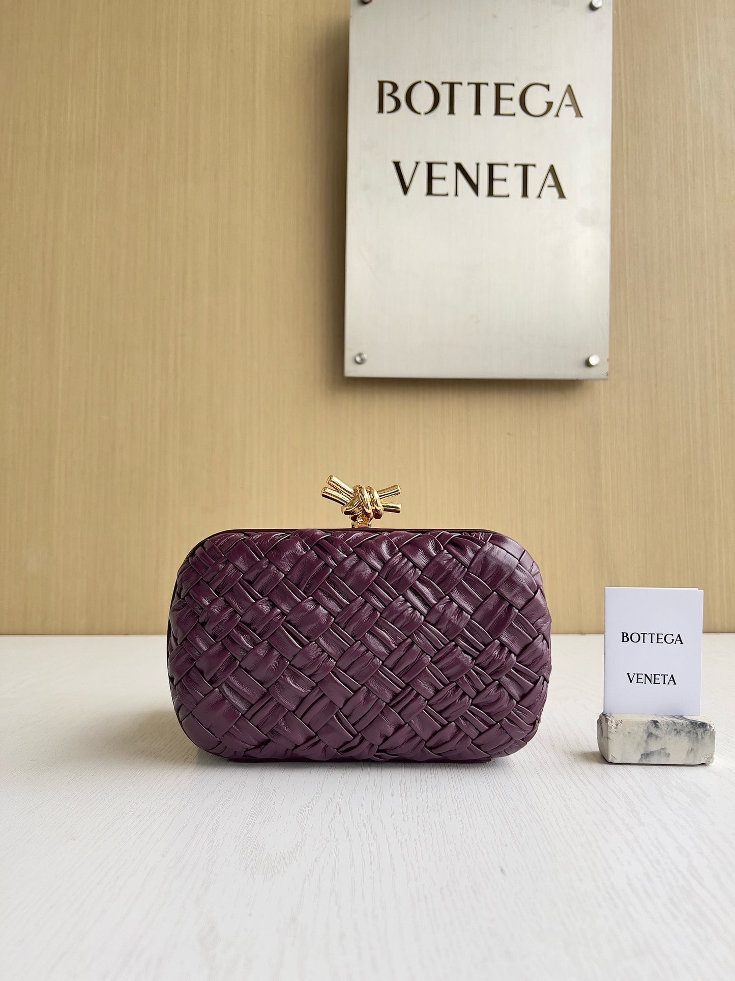 BV the knot #2576