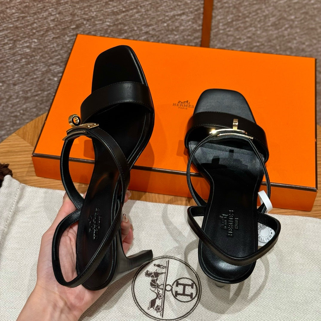 Sandal 7.5 cm #3106