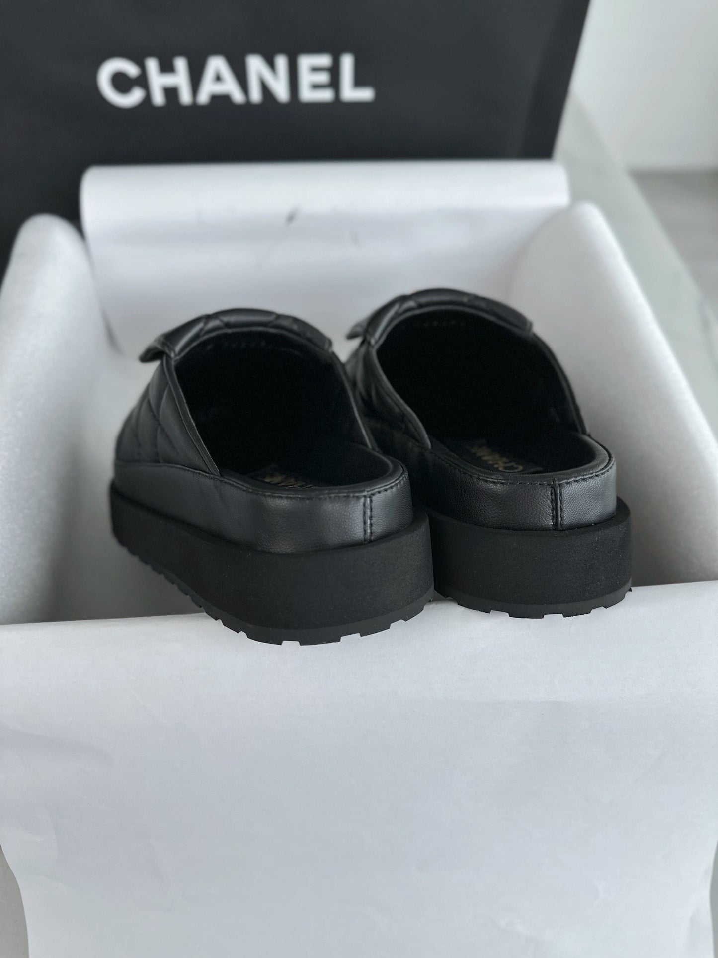 24s Sandal #369