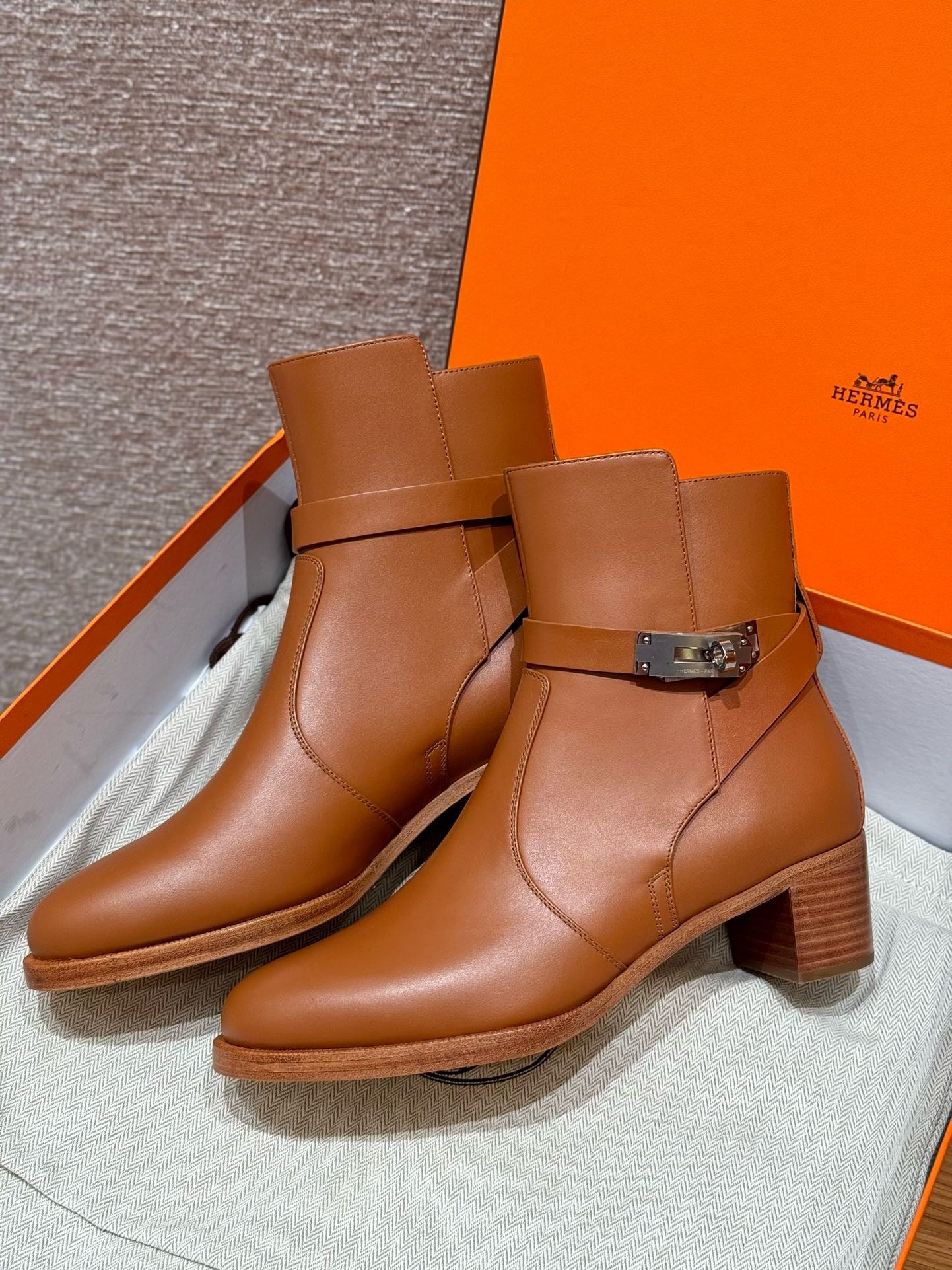 HBoots#3100