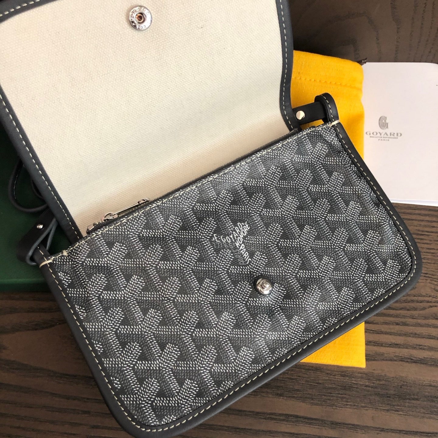 Plumet Pocket Wallet #1500