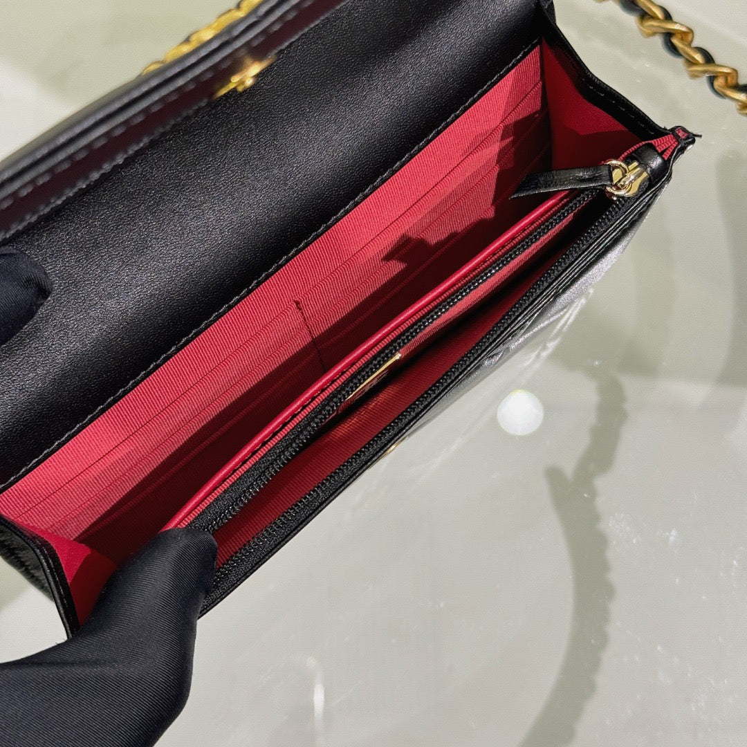Woc 19 bag #717