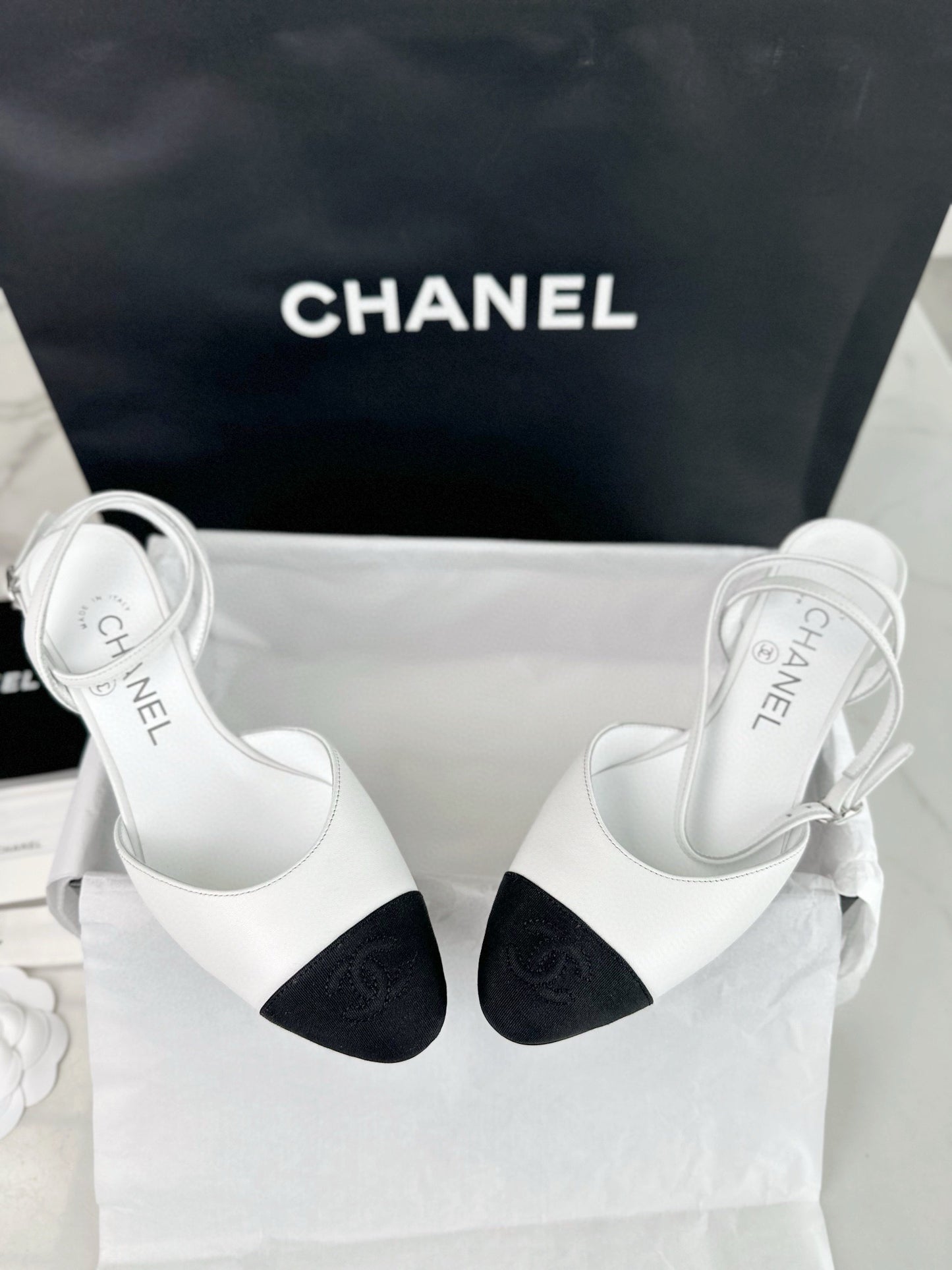 24s Sandal #365