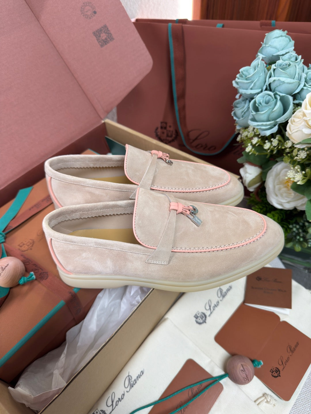 Summer Charms Walk Loafer #2034