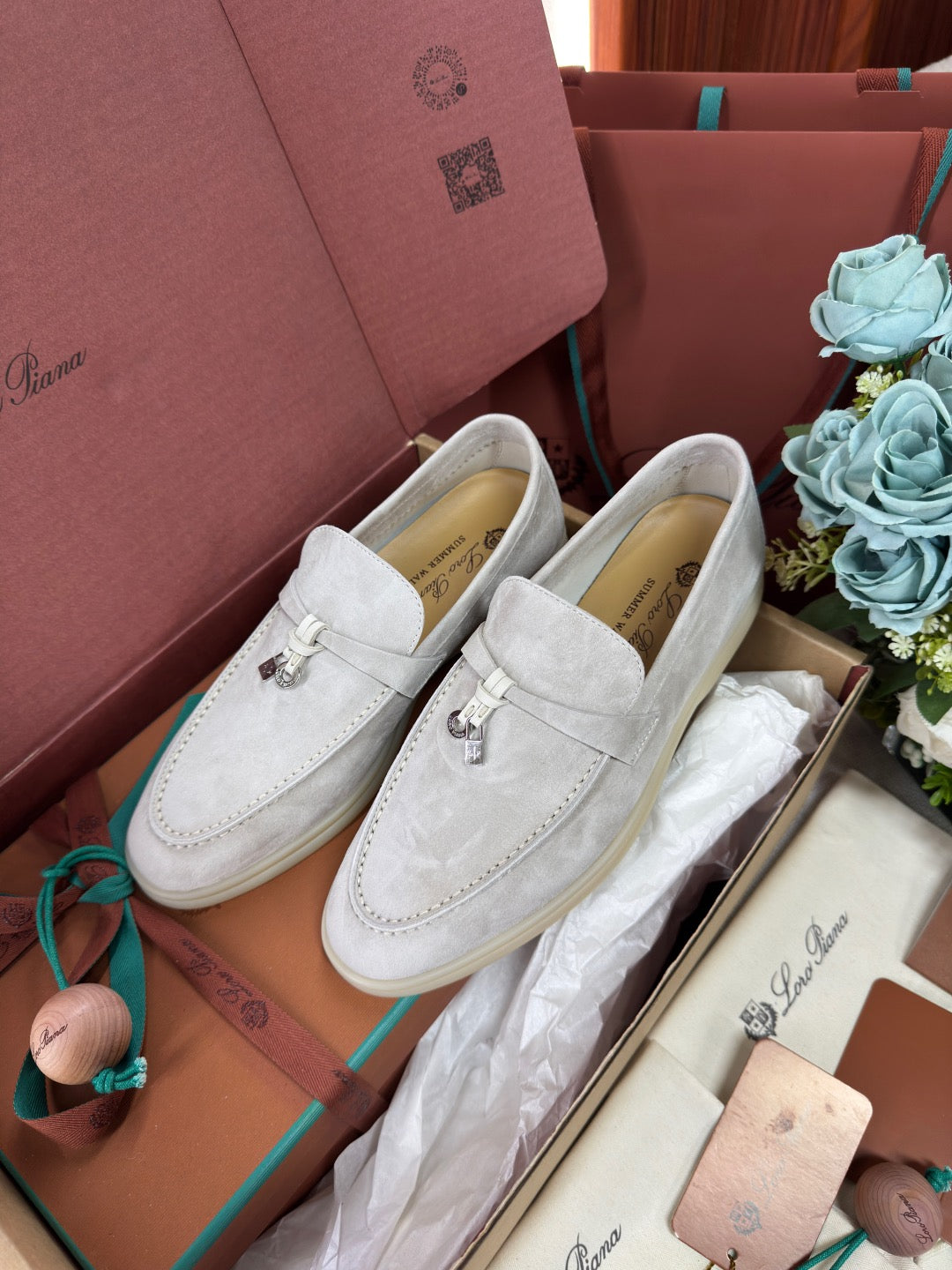 Summer Charms Walk Loafer #2017