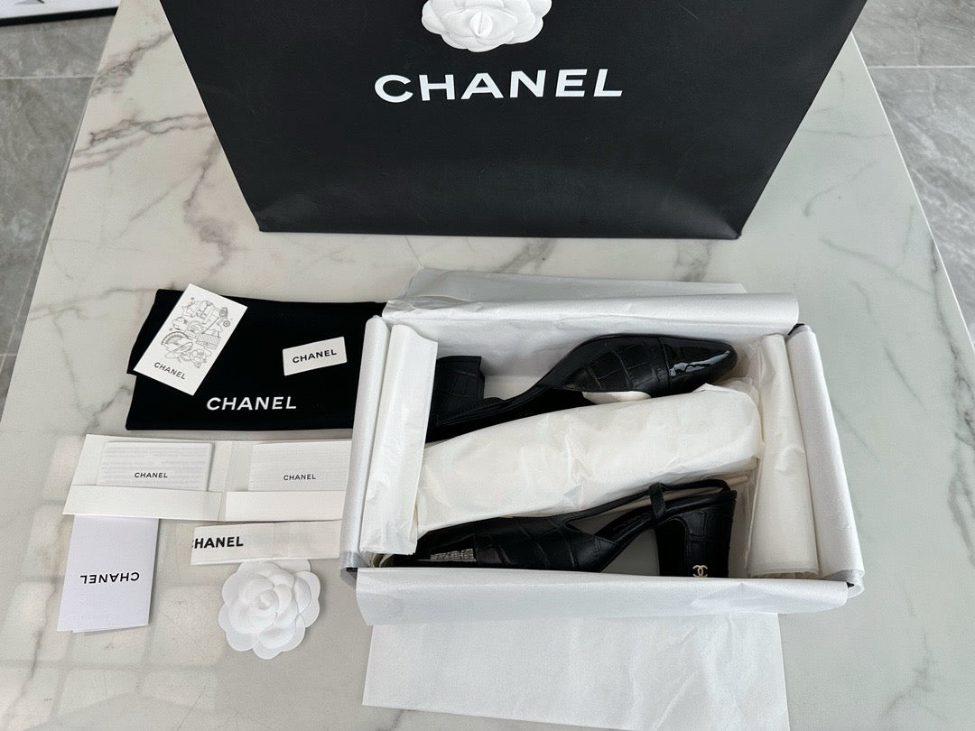 24s Sandal #2850