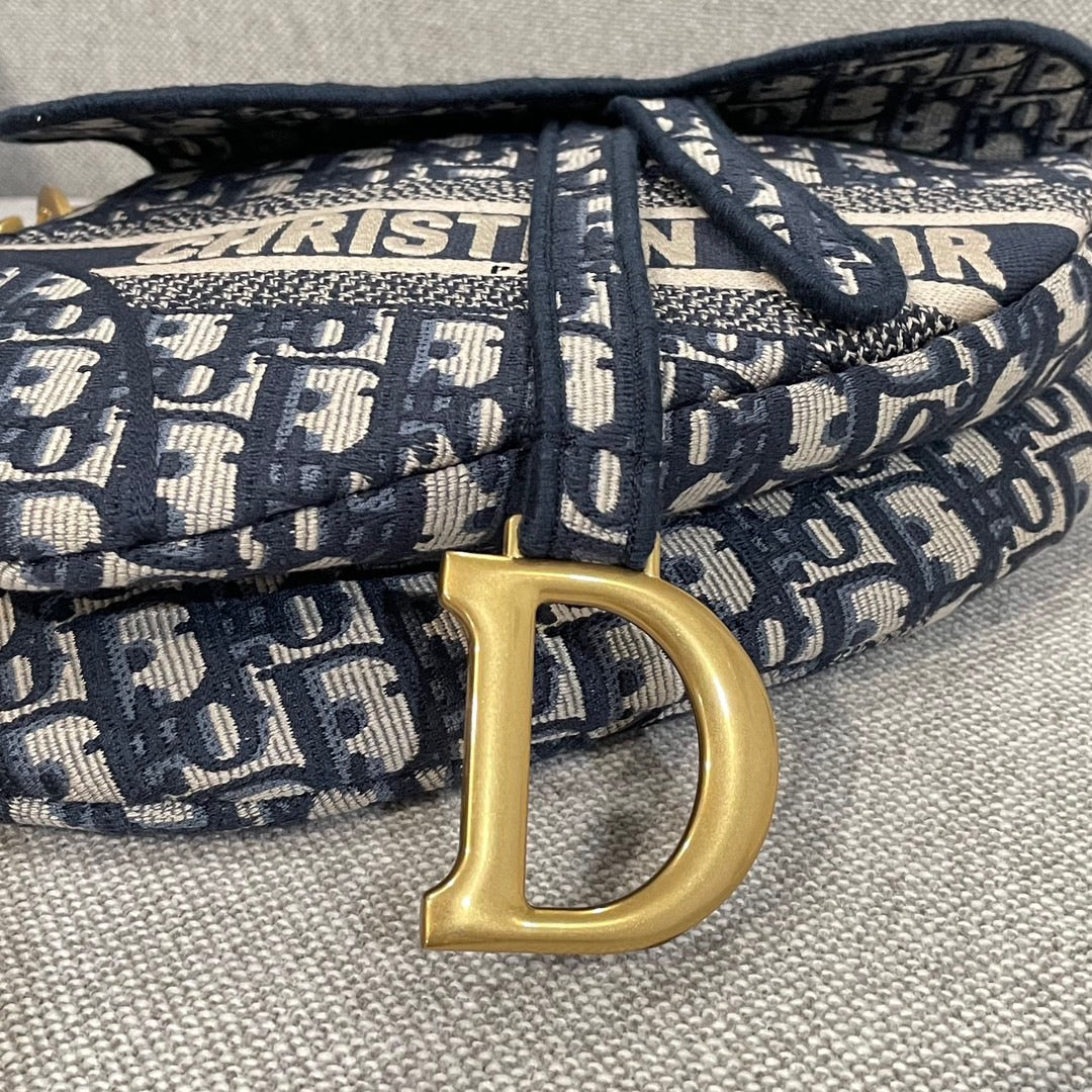 CD Saddle Bag with Strap #910