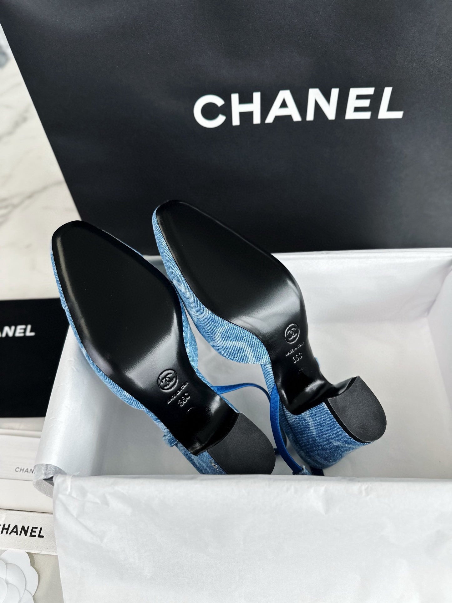 24s Sandal #305