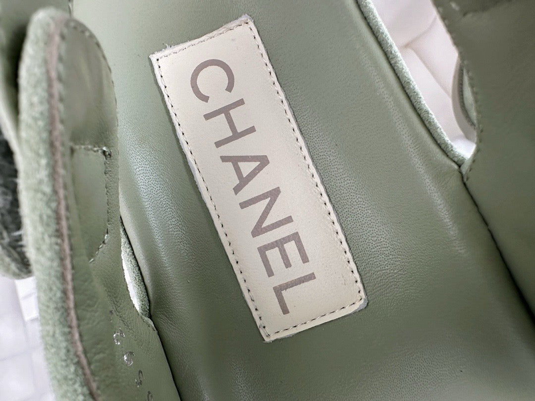 24s sandal #2465