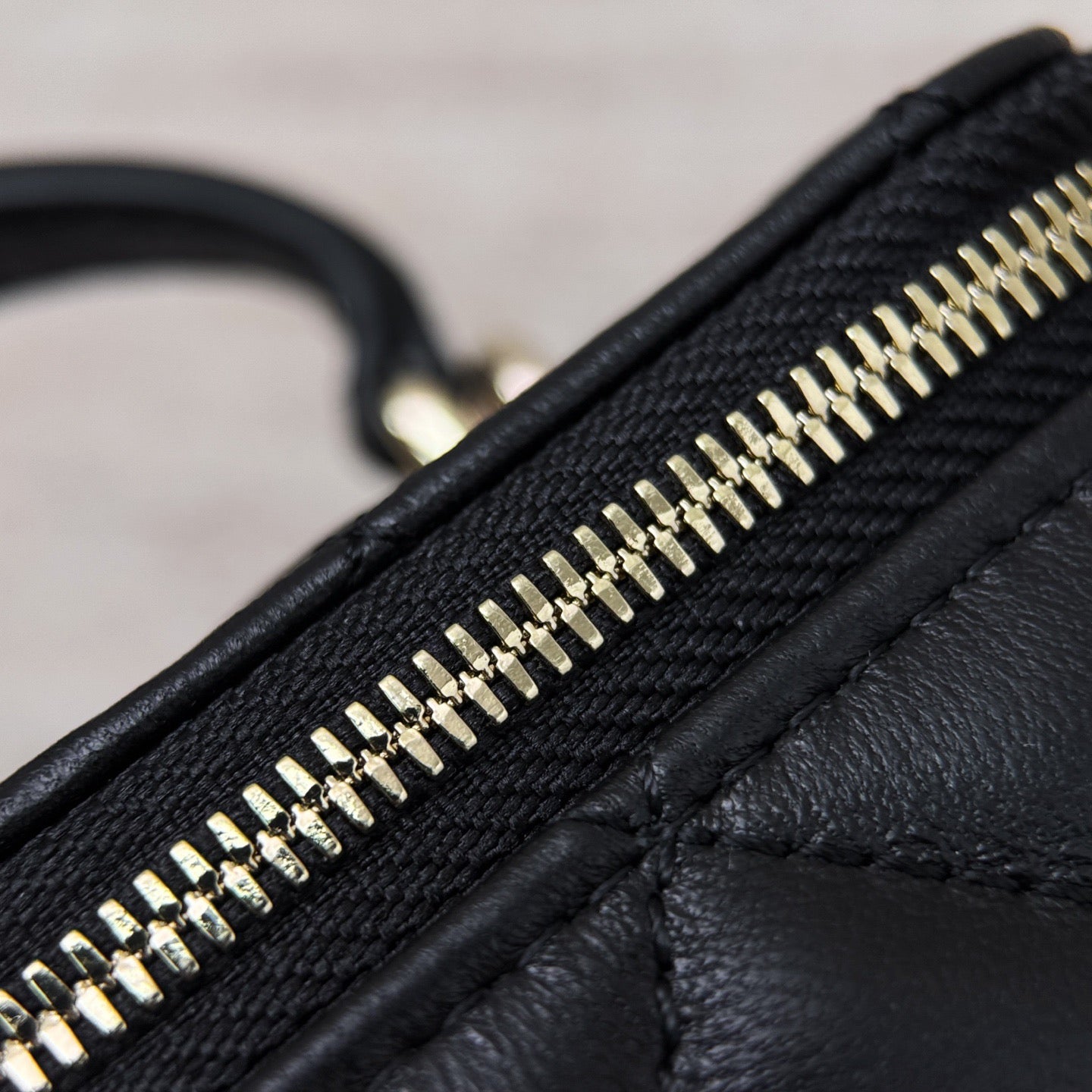 Cf BAG #1998