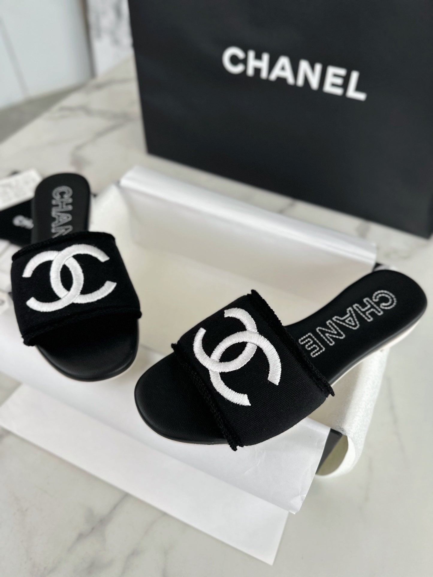 24s Sandal #258