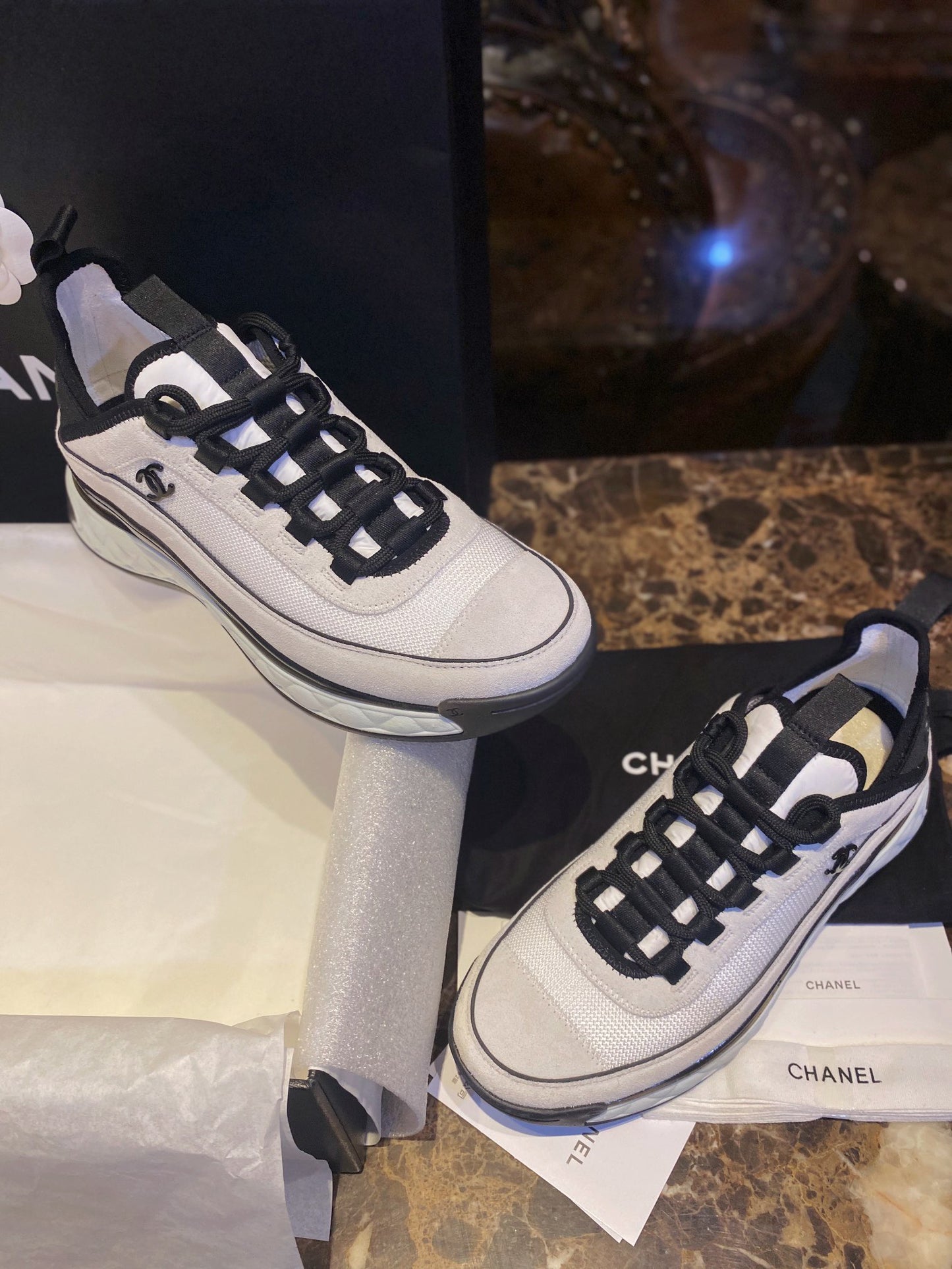 24s sneaker #355