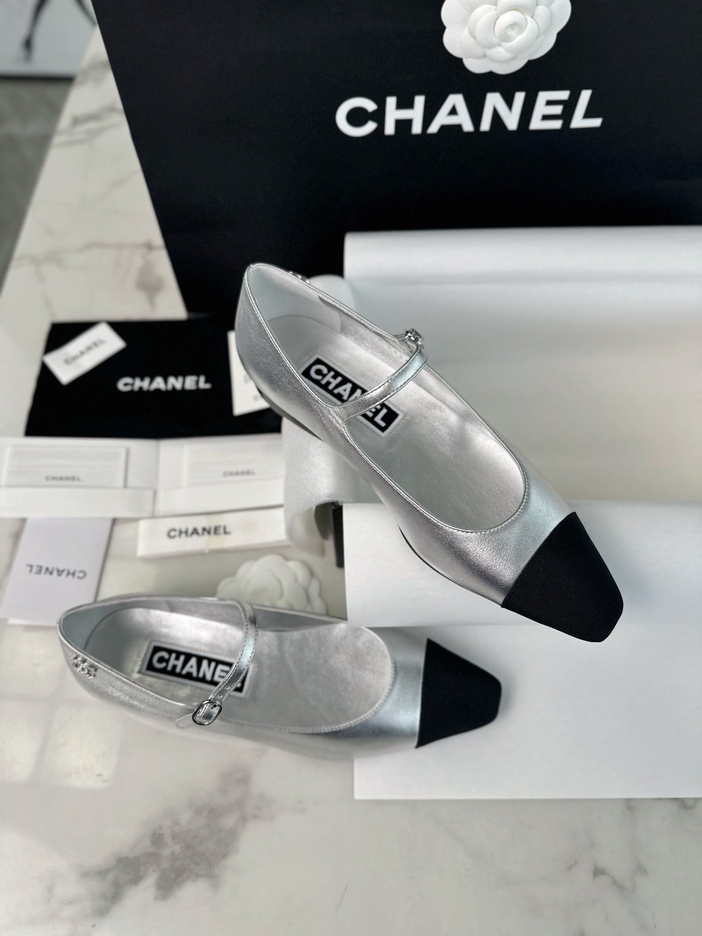 24s sandal #362