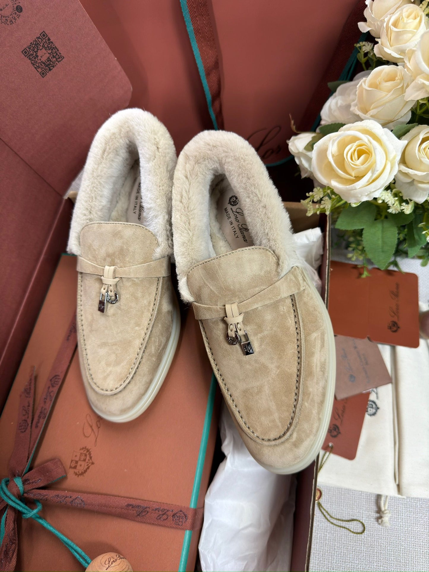 Summer Charms Walk Loafer #228